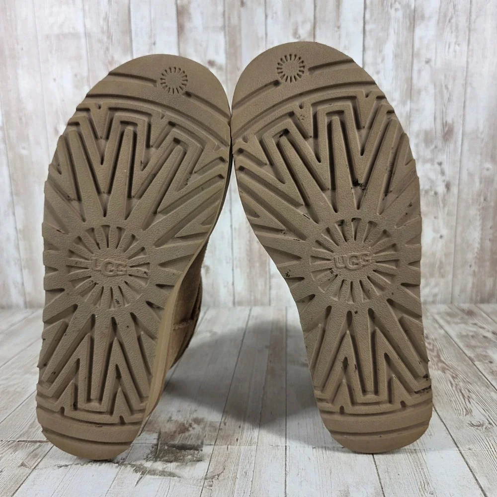 UGG Classic Ultra Mini Platform Chestnut Brown Suede‎ Boots 1135092 Womens 8